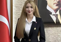 Sosyal medyanın konuştuğu kaymakam: Tuğçe Orhan! "Barbie bebek" benzetmesi yapıldı