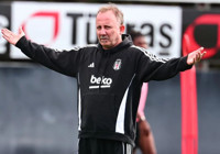 Beşiktaş'ta Sergen Yalçın savunma için son kararını verdi!