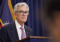 Powell’dan faiz mesajı: “Sisli yolda araç sürüyorsanız yavaşlarsınız”