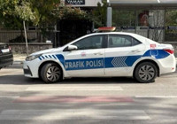 Vatandaş fotoğrafladı, polis arabasına trafik cezası kesildi