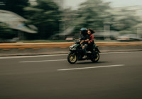 Trafikte yeni dönem: Kask, gözlük ve eldiven artık zorunlu