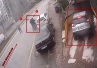 Suç örgütü soruşturmasında çarpıcı iddialar: Polis memuruna kırmızı bülten karşılığı para verildiği öne sürüldü