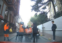 Fatih'te motosikletlilerin sopalı kavgası kamerada