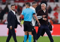 Mourinho’ya son dakika şoku: Benfica galibiyeti kaçırdı, VAR tepkisi yükseldi