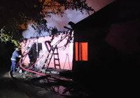 Erzincan'da can pazarı: Dört kişilik aile alevlerin ortasında kaldı