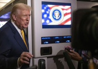 Trump'tan Epstein dosyalarını soran muhabire: Sessiz ol domuzcuk