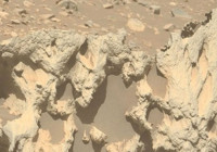 NASA, Mars'ta oraya ait olmayan bir kaya keşfetti