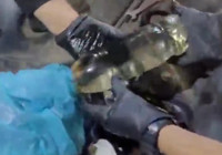 Otomobilin yakıt deposunda 16 kilo metamfetamin ele geçirildi; 2 gözaltı