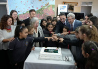 Edirneli öğrencilerden huzurevindeki emekli öğretmenlere 24 Kasım sürprizi