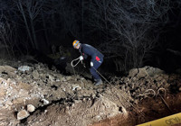 Kamyon uçuruma yuvarlandı, sürücüsü öldü