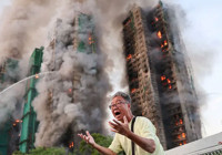 Hong Kong'daki gökdelen yangınında 36 kişi hayatını kaybetti, 279 kişiye ulaşılamıyor