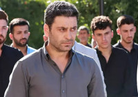 Uzak Şehir'in Cihan'ı... Ozan Akbaba fenomen dizide de rol almış! Gençlik hali sosyal medyada gündem oldu