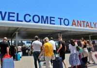Antalya'ya tatile gelen İngiliz ve Polonyalı turist sayısı arttı