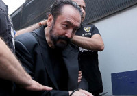 Sosyal medyaya Adnan Oktar soruşturması! Yüzlerce hesaba engel