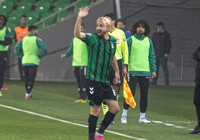 Caner Erkin, Sakaryaspor'daki 8. maçında 3. kırmızı kartını gördü