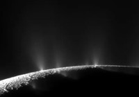 NASA'dan günün fotoğrafı! Satürn’ün uydusu Enceladus’ta yaşanabilir mi?