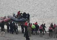 Zernek Baraj Gölü'ne otomobil yuvarlandı, 3 kişi öldü