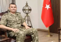 Makam aracıyla insan kaçakçılığı yapmıştı! Eski general hakkında yeni gelişme