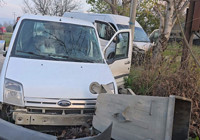 Bursa'da işçi servisi ile hafif ticari araç çarpıştı: Çok sayıda yaralı var