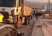 Kamyonun çarptığı 6 yaşındaki bisikletli çocuk hayatını kaybetti