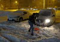 Yoğun kar ve tipi Bitlis’te hayatı olumsuz etkiledi