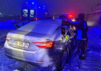 Siirt'te yol çalışması yapan araç ile otomobil çarpıştı: 1 ölü, 4 yaralı