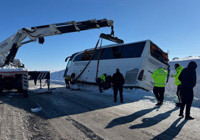 Diyarbakır’da yolcu otobüsü devrildi: 6 yaralı