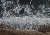 Şiddetli lodos Marmara'yı vurdu: Tekirdağ sahil dalgalarla kaplandı