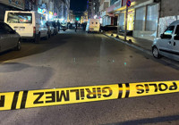 Motosikletli saldırganlar kurşun yağdırdı! İki kişi hayatını kaybetti