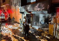 Sarıyer’de motosiklet tamirhanesi alev alev yandı