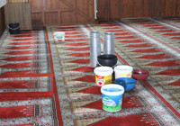 Çatısı akan 201 yıllık camide kovalı önlem