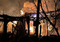 Ardiye yangını eve sıçramadan söndürüldü