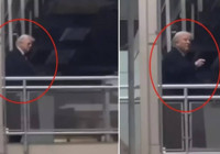 Trump'ı kızdıran protesto! İşçinin sözünü duyunca sinirlendi, küfür edip orta parmağını gösterdi