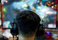 Çin'de evlilikleri sarsan oyun! Eşi oynamasın diye para teklif edenler var