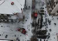 Elazığ’da apartman dairesinde yangın: 11 kişi dumandan etkilendi