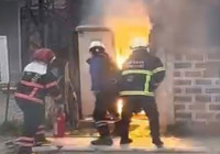 Sakarya'da trafo yangınındaki patlama paniğe neden oldu