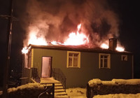 Kars’ta imam evi alev alev yandı