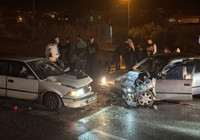 Osmaniye'de iki otomobil kafa kafaya çarpıştı: 4 yaralı