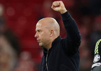 Arne Slot: Galatasaray'a hiç gol şansı vermedik