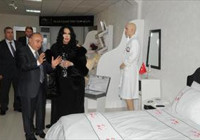 Bülent Ersoy'a Bornoz