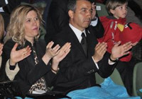 Zerrin Özer, Polisler İçin Söyledi