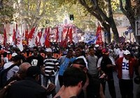 Binlerce Kişi Roma'da Sokaklara Döküldü