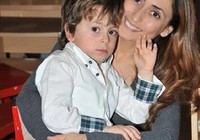 Hostes Banu Hastalığa Yenildi