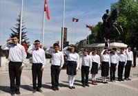 Görme Engelli Gülsüm 'Anne' Şiiri İle Duygulandırdı