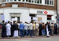 HSBC'ye "İslamofobik" protestosu