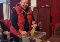 Ata Demirer oyunu Bozcaada’da kullandı