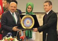 Bakan Işık, görevini Nurettin Canikli’ye teslim etti