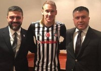 Vida, Beşiktaş formasını giydi