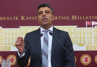 CHP Genel Başkan Yardımcısı Yılmaz: Askerimize moral verecek şeyleri destekliyorum