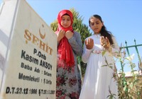 Türkiye’yi ağlatmışlardı: Kandil’e Türk bayrağı dikilmesini istediler
